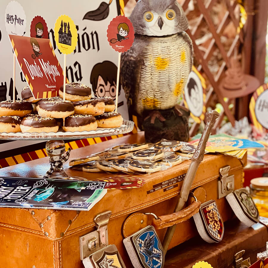 Mesa dulce para comunión tematizada de Harry Potter